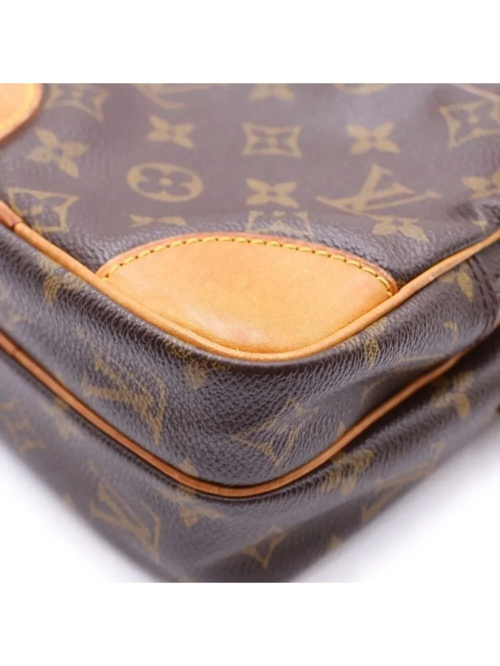 Louis Vuitton Amazon Monogram Lambskin Shoulder Bag Brown